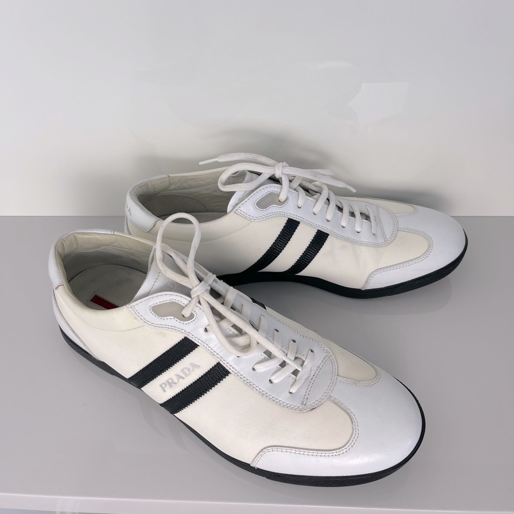 PRADA Men's Two-Tone Logo Leather Sneakers size 9 (42)